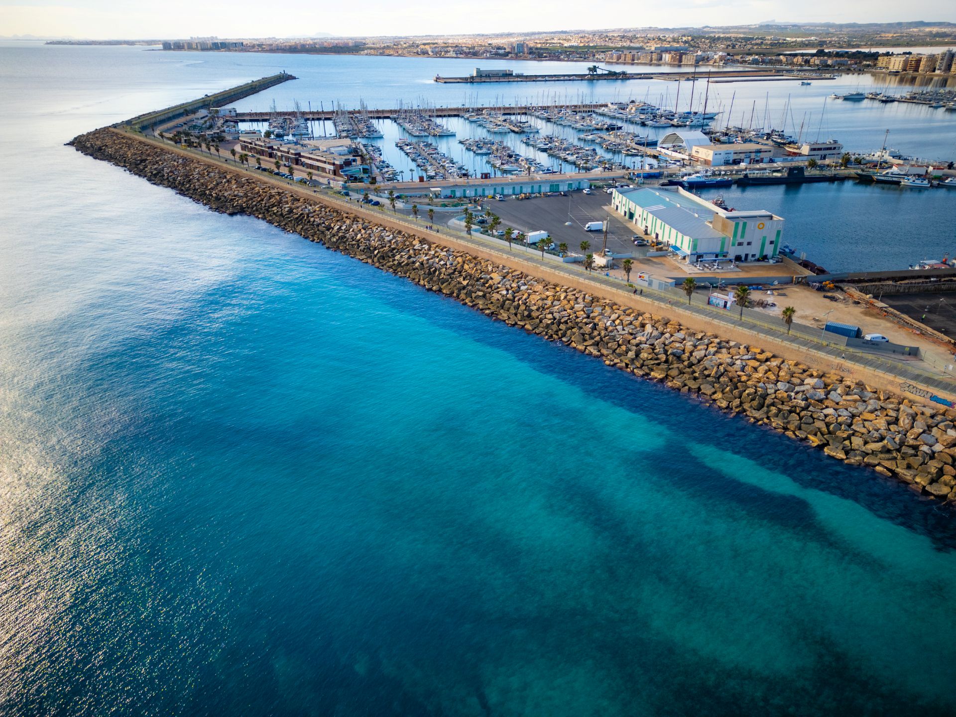 Paseo Dique de Levante