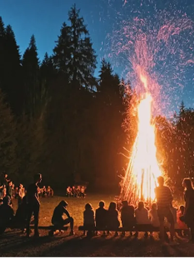 Card 11 fiestas y tradiciones