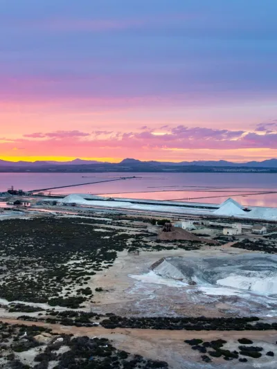 Salinas y Laguna Rosa