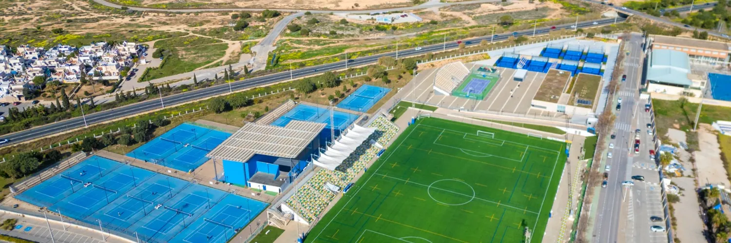 Foto aérea de la ciudad deportiva de Torrevieja 2