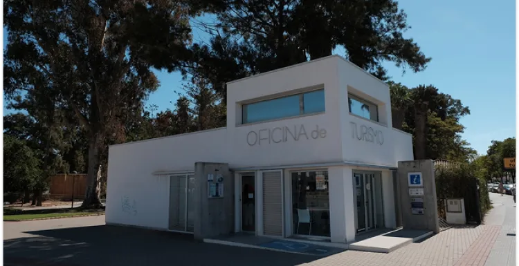 Card 4, información práctica, Oficinas de Información Turística